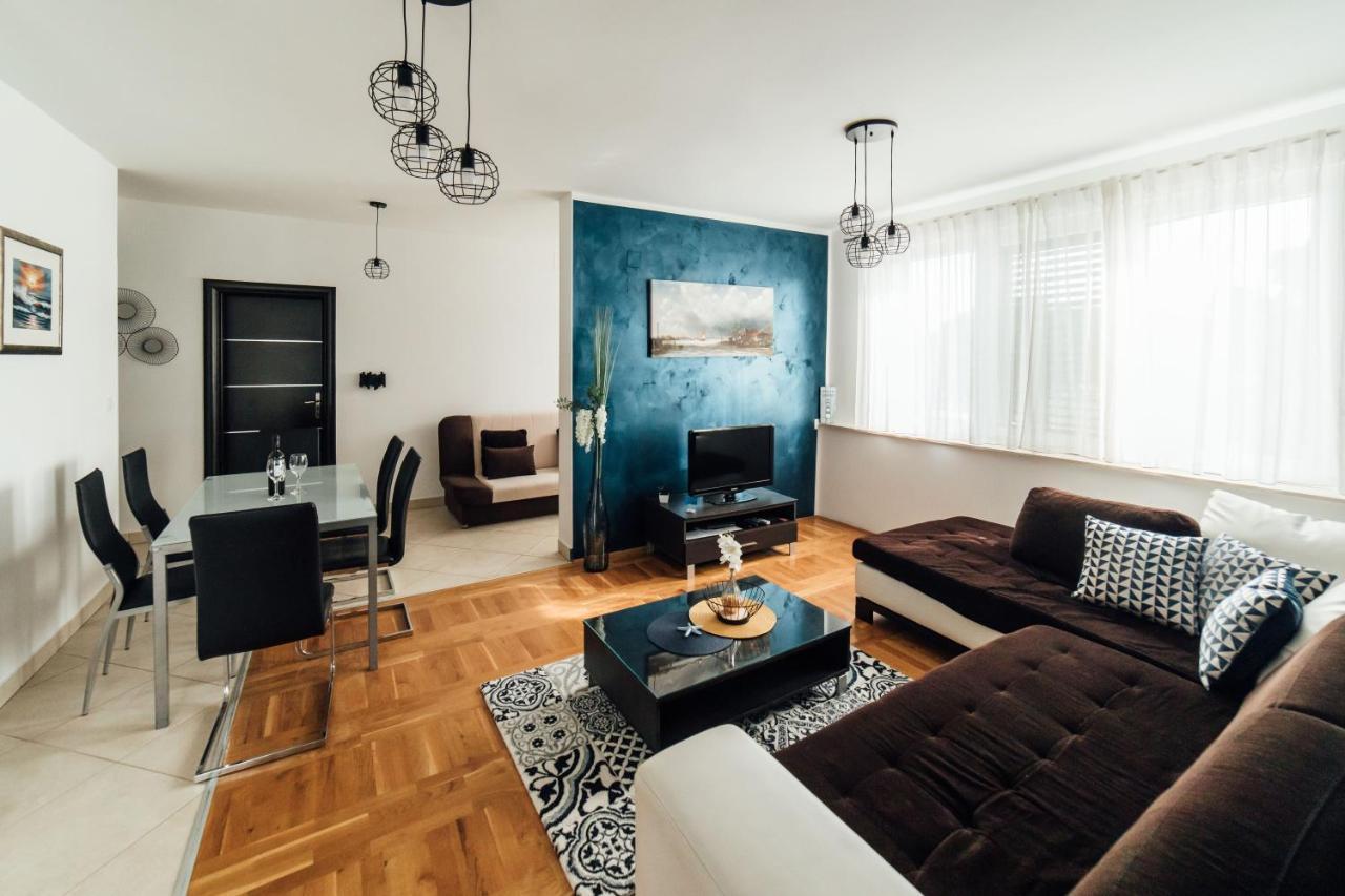 Villa Lidija Omiš Buitenkant foto