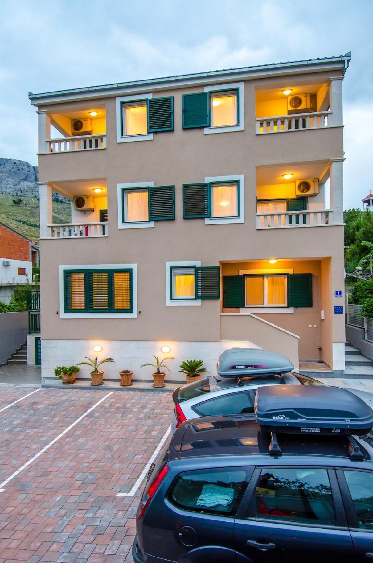 Villa Lidija Omiš Buitenkant foto