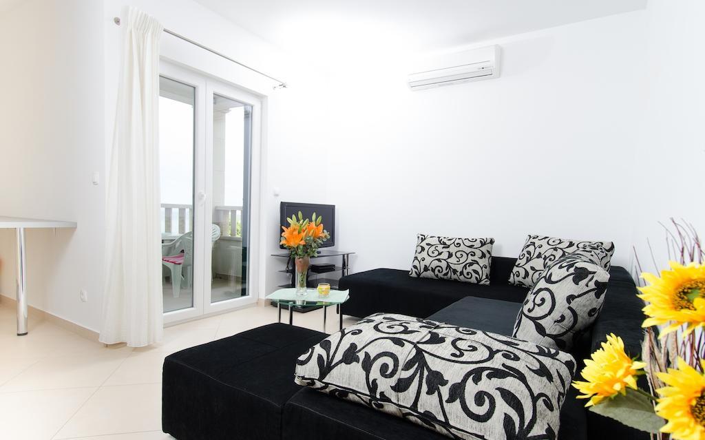 Villa Lidija Omiš Kamer foto